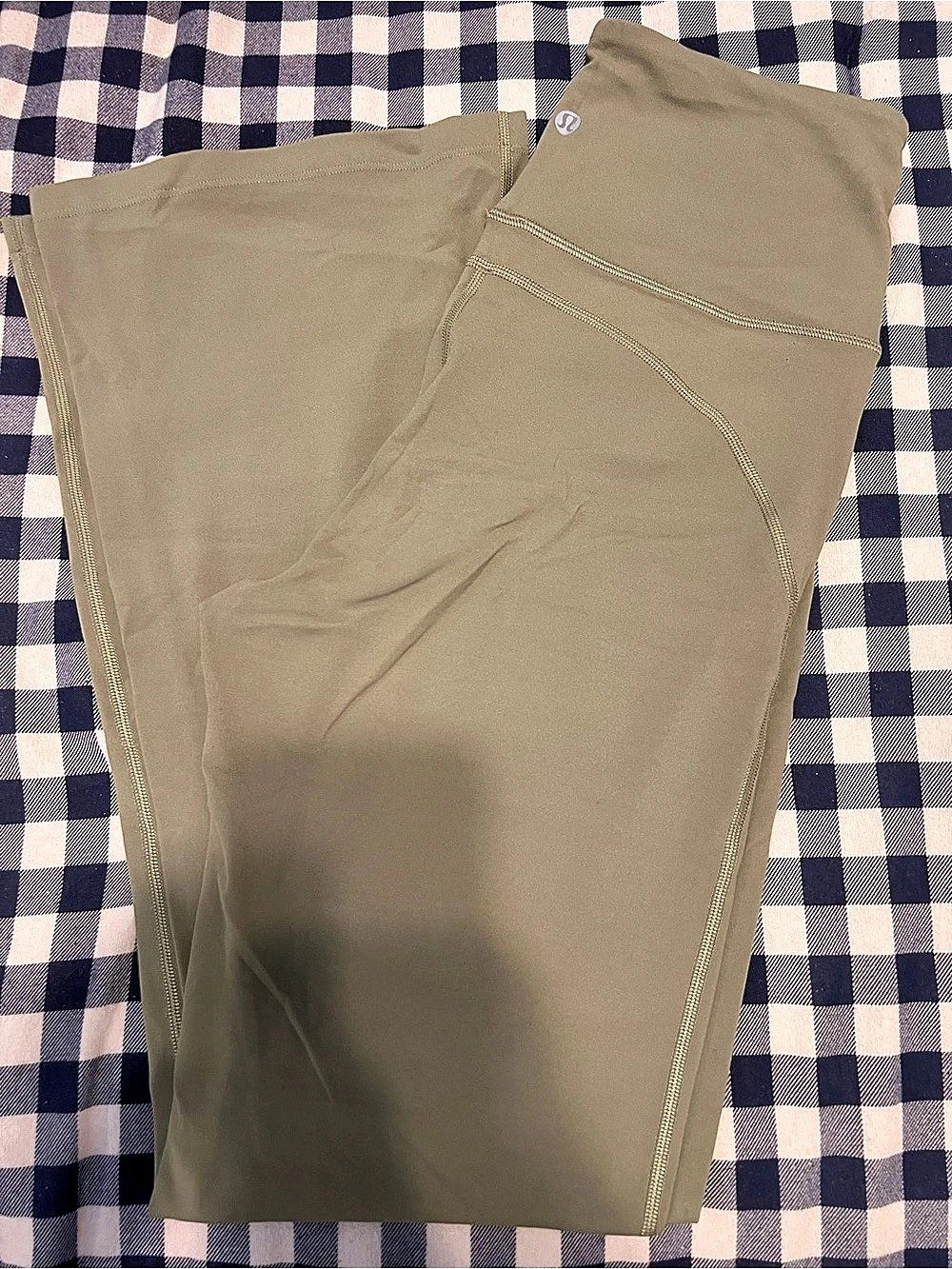 lululemon Align Flare Leggings in Green Size 8